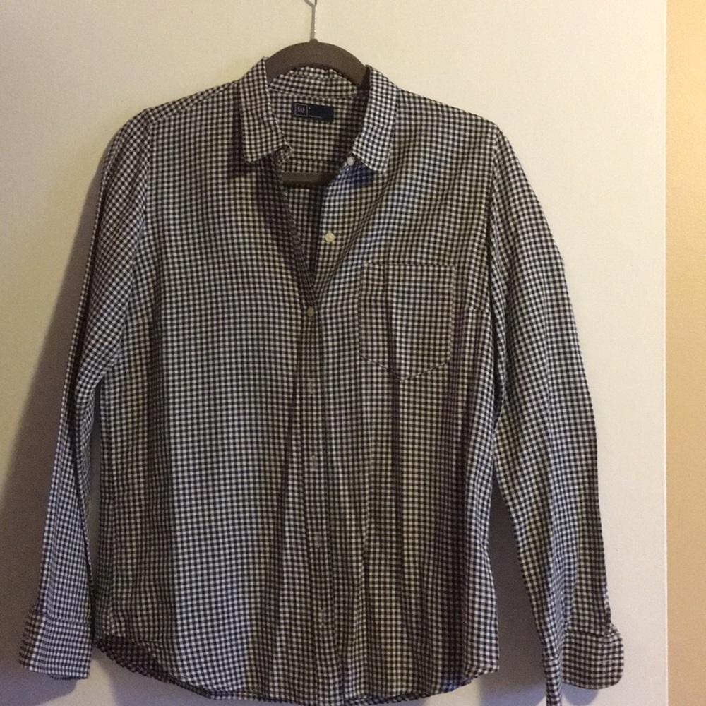 Gap gingham black and white button down